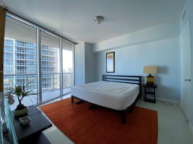 Apartment for rent  Unit #4409 - photo 6353626