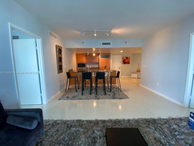 Apartment for rent  Unit #4409 - photo 6353627