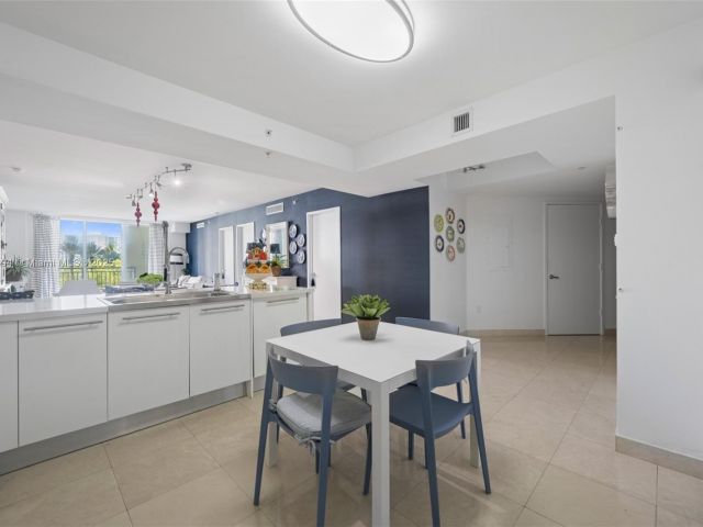 Apartment for rent  Unit #TH301 - photo 6345746