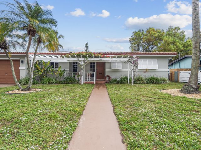 Home for sale at 2100 SW 23rd Terrace - photo 6346474
