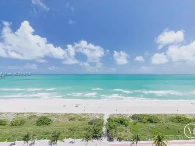 1-bedroom condo for rent in Miami Beach - 5701 Collins Ave 1008 - MondialRealty