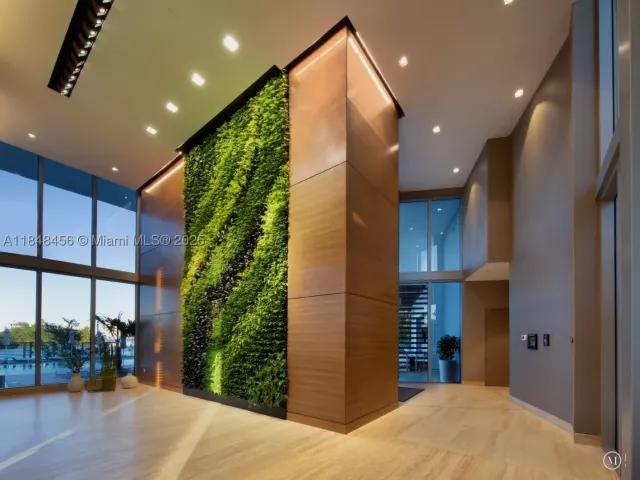 2-bedroom condo for sale in North Miami Beach - 16385 Biscayne Blvd 1503 +2Parking - MondialRealty