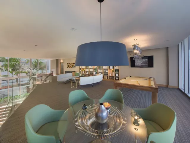 2-bedroom condo for sale in North Miami Beach - 16385 Biscayne Blvd 1503 +2Parking - MondialRealty