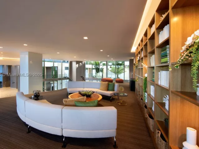 2-bedroom condo for sale in North Miami Beach - 16385 Biscayne Blvd 1503 +2Parking - MondialRealty