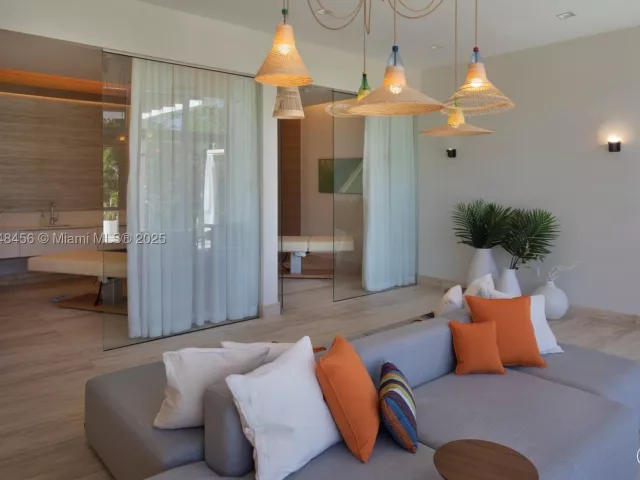 2-bedroom condo for sale in North Miami Beach - 16385 Biscayne Blvd 1503 +2Parking - MondialRealty