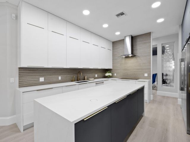 Home for sale at 10253 Shireoaks Lane - photo 6368157