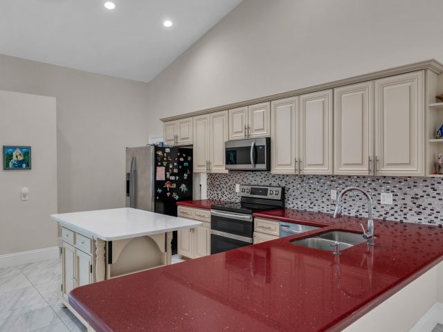 Home for rent at 19623 Back Nine Drive - photo 6391553