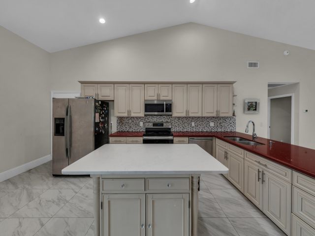 Home for rent at 19623 Back Nine Drive - photo 6391555