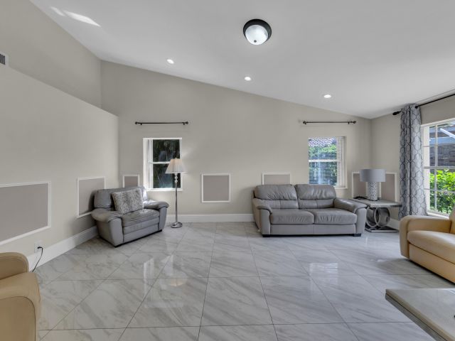 Home for rent at 19623 Back Nine Drive - photo 6391559