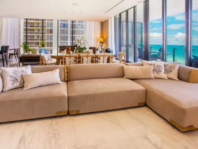 3-bedroom condo for sale in Sunny Isles Beach - 17141 Collins Ave 1001 - MondialRealty
