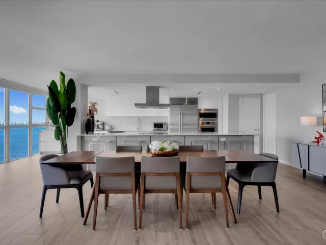 Apartment for rent  Unit #11CN - photo 6351541