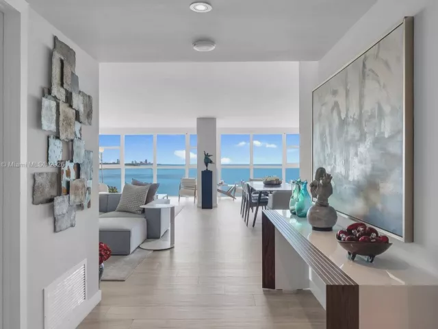 Apartment for rent  Unit #11CN - photo 6351534