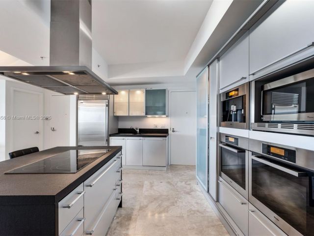 Apartment for sale  Unit #604 - photo 6367638