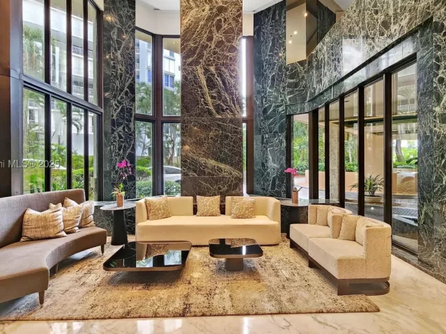 3-bedroom condo for rent in Bal Harbour - 10175 Collins Ave 1202 - MondialRealty