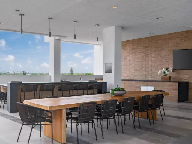 Apartment for sale  Unit #S-818 - photo 6352644