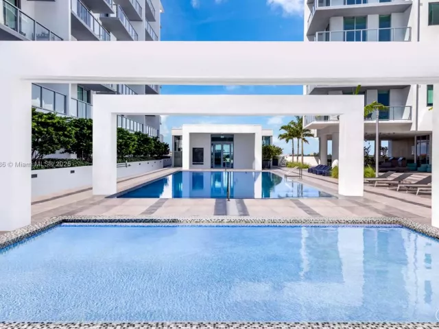 Apartment for sale  Unit #S-818 - photo 6352650