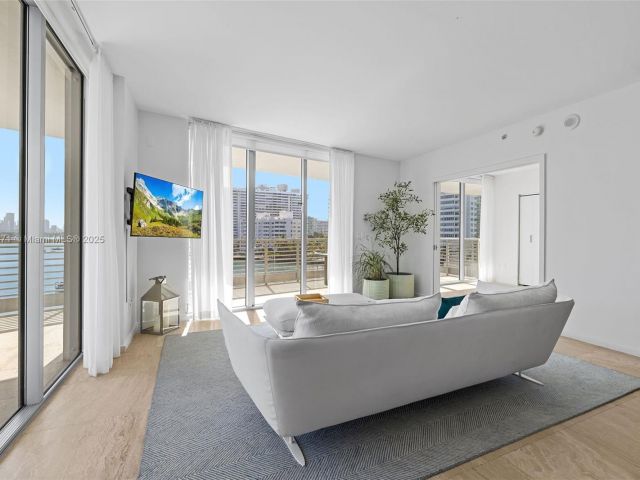 Apartment for sale  Unit #602 - photo 6353507