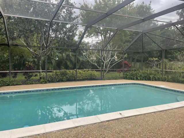 Home for rent at 1120 SW 14th Drive - photo 6369911