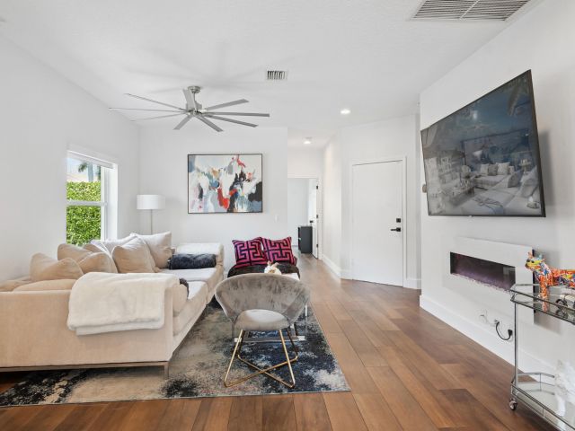 Home for rent at 7110 NW Turtle Walk - photo 6364277