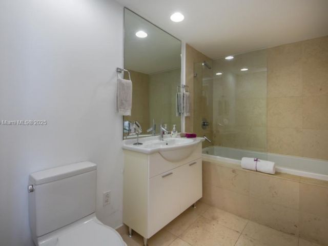 Apartment for sale  Unit #3711 - photo 6356413