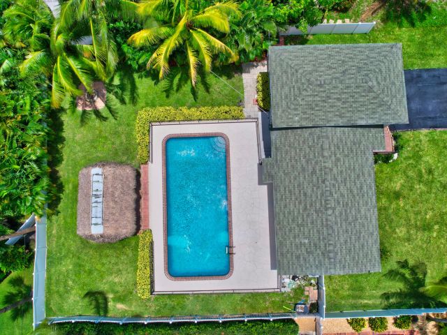 Home for rent at 455 NE 14th Street - photo 6364166