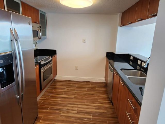 Apartment for sale  Unit #3808 - photo 7441628