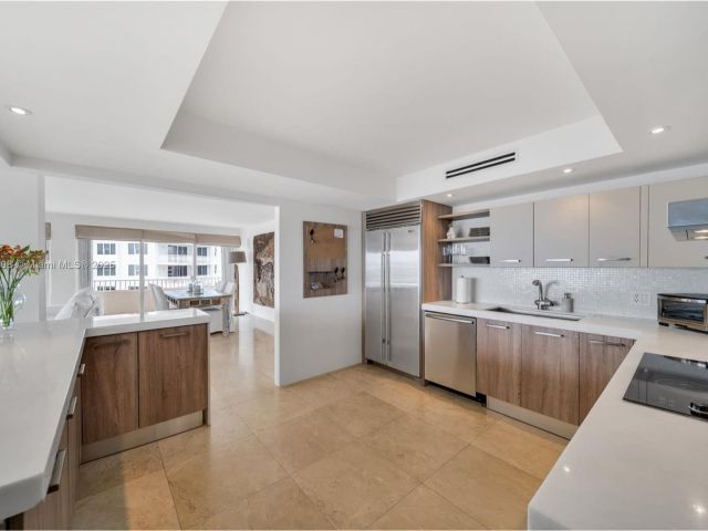 Apartment for rent  Unit #901 - photo 6357125