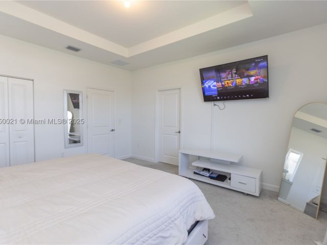 3-bedroom home for sale in Miami - 12561 NW 23rd Pl - MondialRealty
