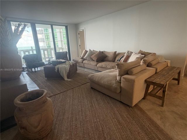 Apartment for rent  Unit #A404 - photo 6357818