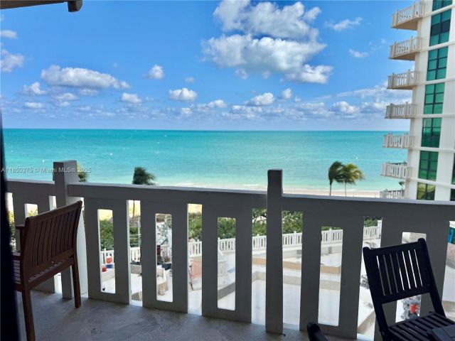 Apartment for rent  Unit #A404 - photo 6357820