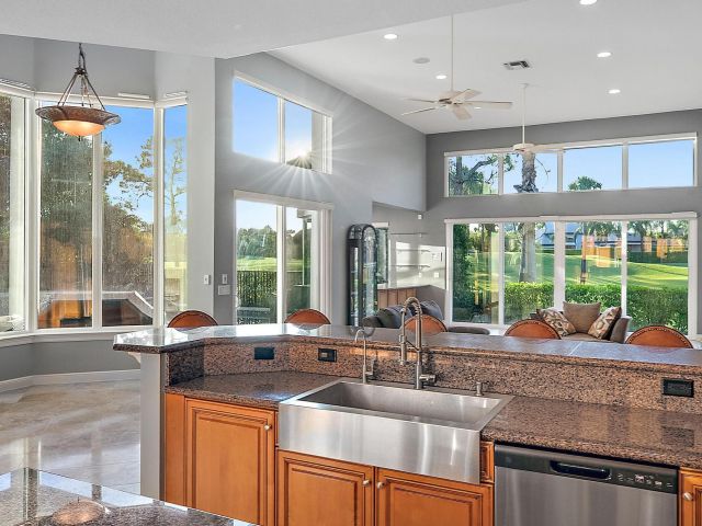 Home for sale at 10873 Egret Pointe Lane - photo 6359763