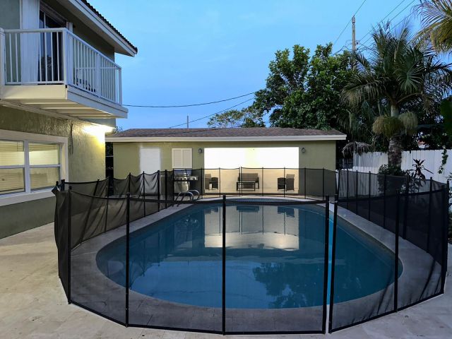 Home for sale at 150 NE 26th Court - photo 6360038