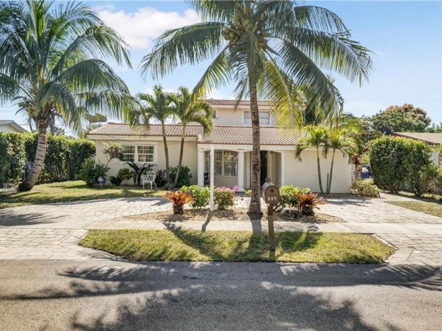 Home for sale at 150 NE 26th Court - photo 6360056