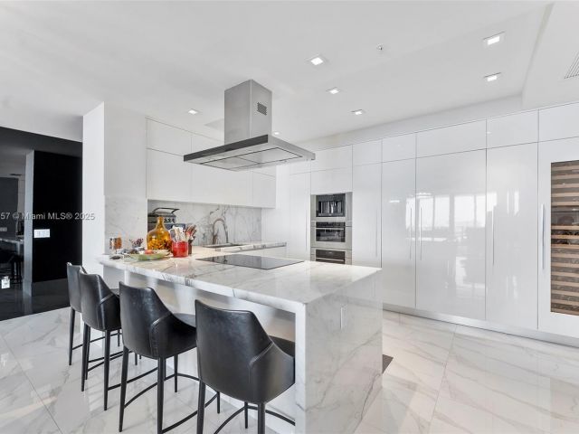 Apartment for sale  Unit #5-LPH03 - photo 6359155