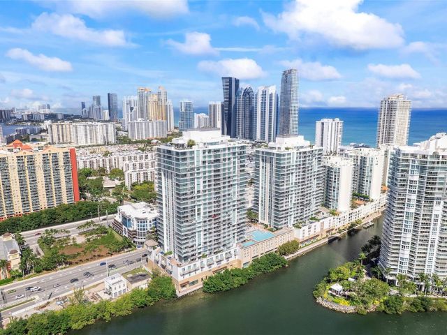 Apartment for sale  Unit #5-LPH03 - photo 6359164