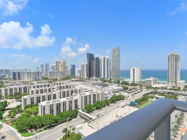 Apartment for sale  Unit #5-LPH03 - photo 6359166