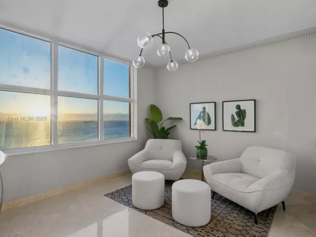 3-bedroom condo for rent in Fort Lauderdale - 2100 N Ocean Blvd 18D - MondialRealty