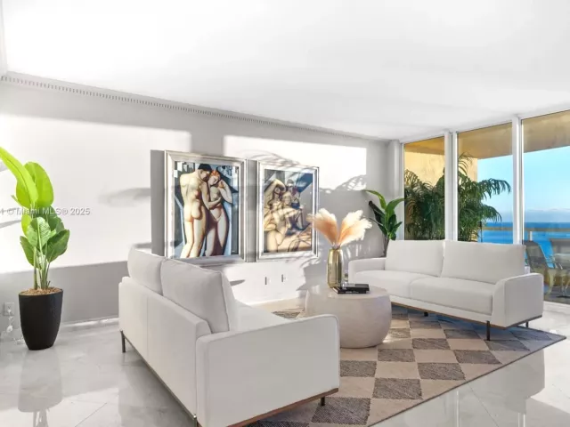 3-bedroom condo for rent in Fort Lauderdale - 2100 N Ocean Blvd 18D - MondialRealty