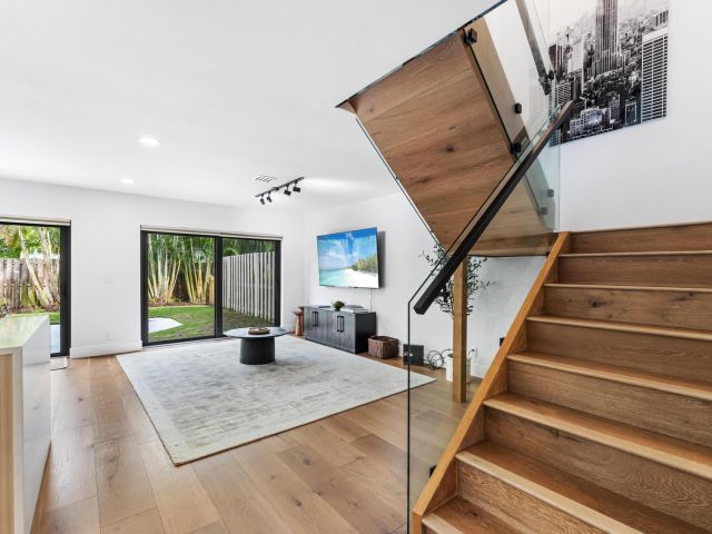 Home for rent at 541 N Ocean Boulevard 5610 - photo 6370577