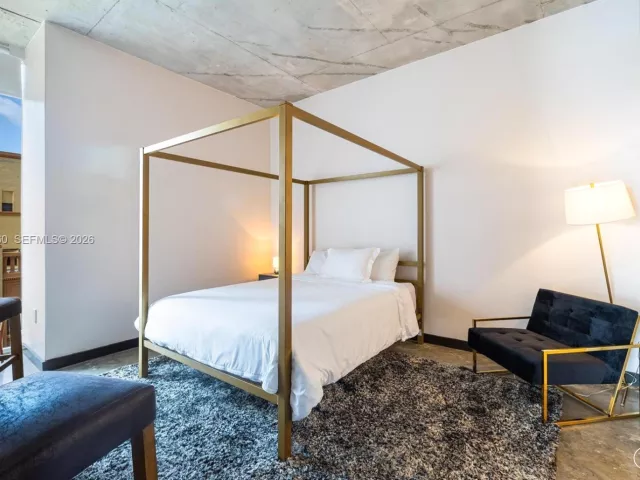 2-bedroom condo for sale in Miami - 151 SE 1st St 401 - MondialRealty