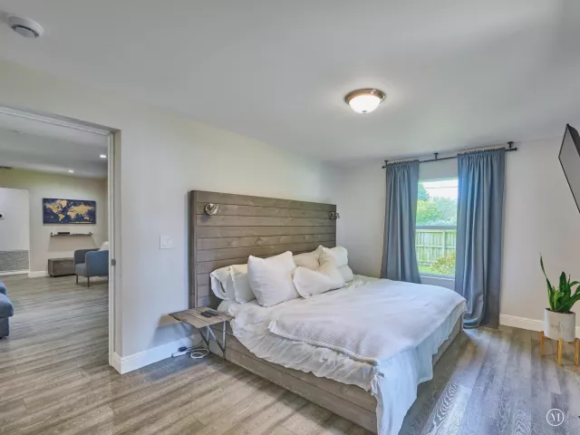 3-bedroom home for rent in Fort Lauderdale - 801 NE 15th Street - MondialRealty