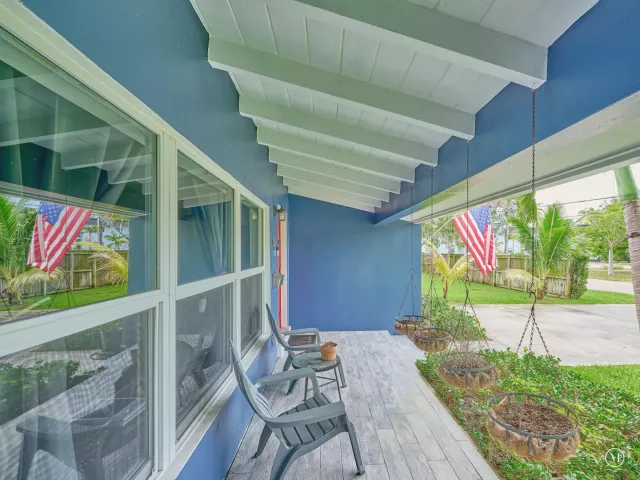 3-bedroom home for rent in Fort Lauderdale - 801 NE 15th Street - MondialRealty