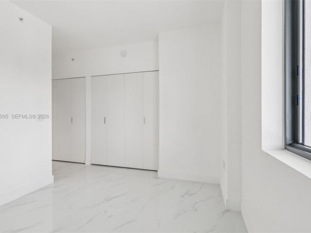 Apartment for sale  Unit #806 - photo 6400775