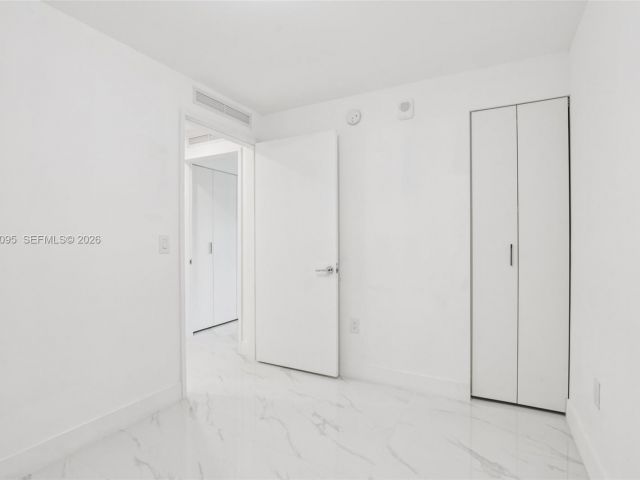 Apartment for sale  Unit #806 - photo 6400776