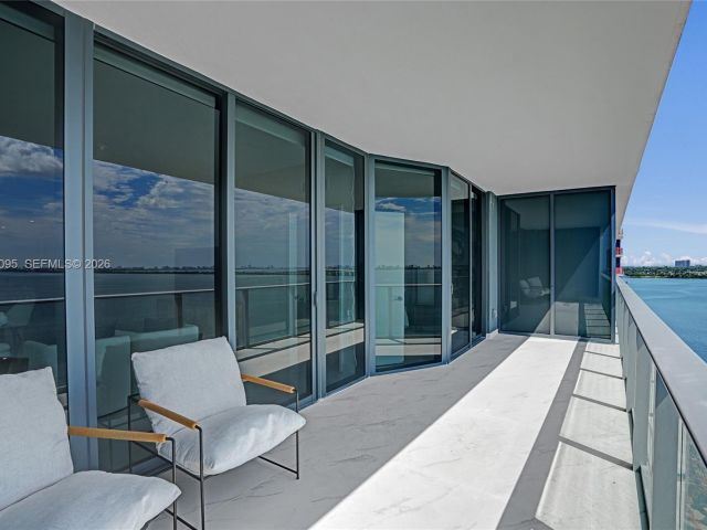 Apartment for sale  Unit #806 - photo 6400790