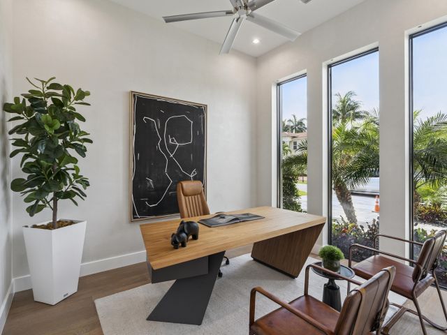 Home for sale at 354 NE 4th Street - photo 6378398