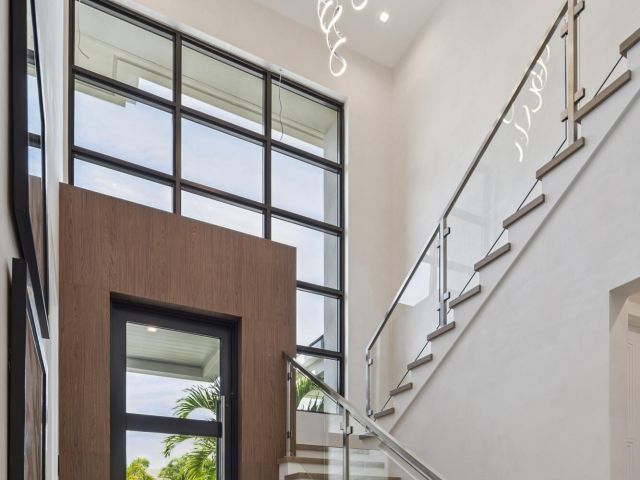 Home for sale at 354 NE 4th Street - photo 6378401