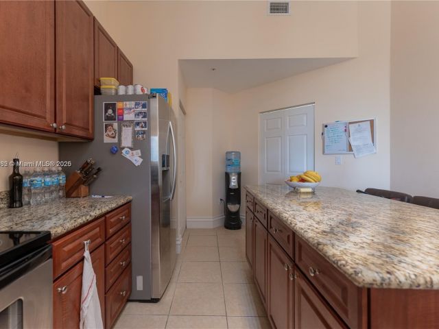 Apartment for sale  Unit #710 - photo 6366087