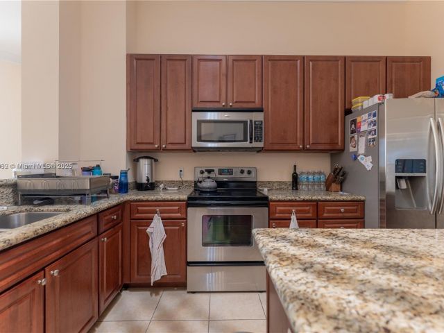 Apartment for sale  Unit #710 - photo 6366089