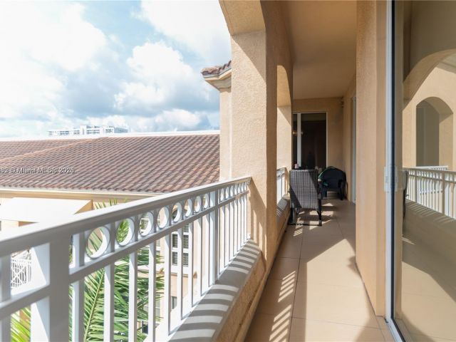 Apartment for sale  Unit #710 - photo 6366092